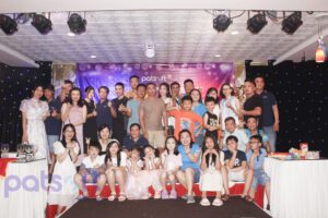 Hình ảnh đại gia đình Patsoft tại Gala dinner của chuyến đi